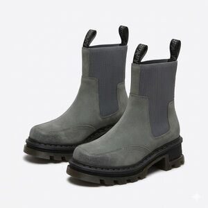 Dr Martens Corran Gunmetal Grey Platform Square Toe Goth Grunge Cyber SZ 8 Bratz